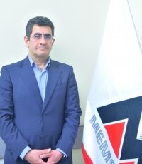  Amin Khoshnevisan